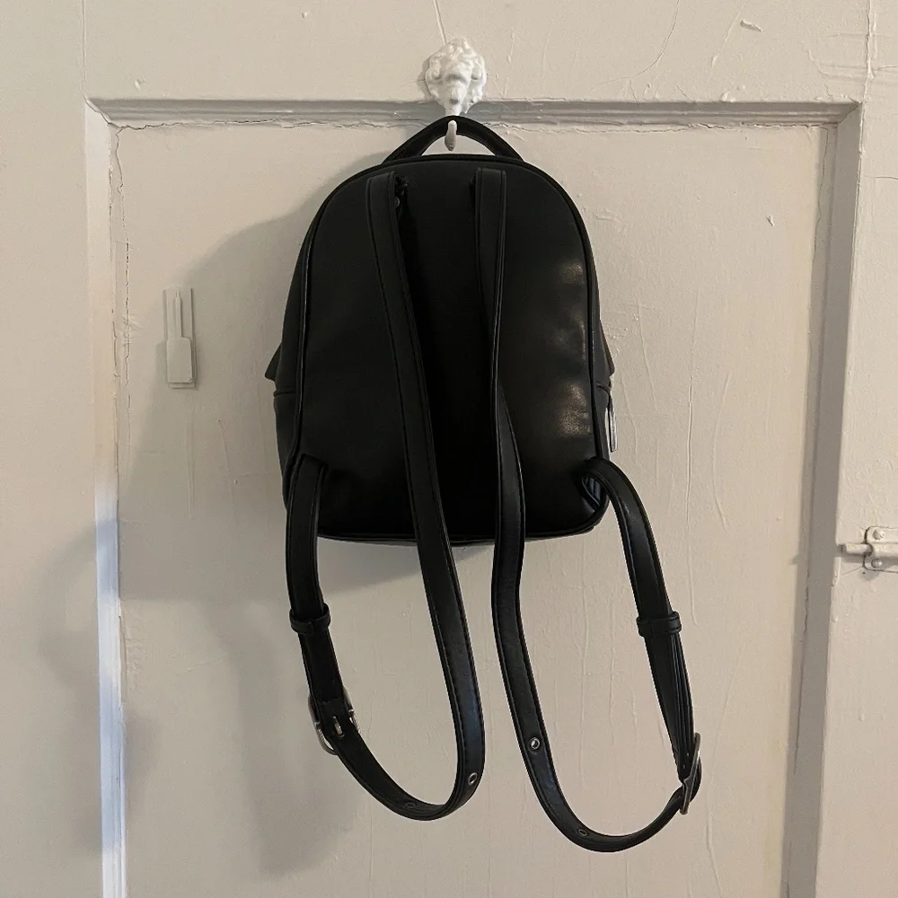 Matt & Nat Bali Mini Backpack - Picture 2 of 4